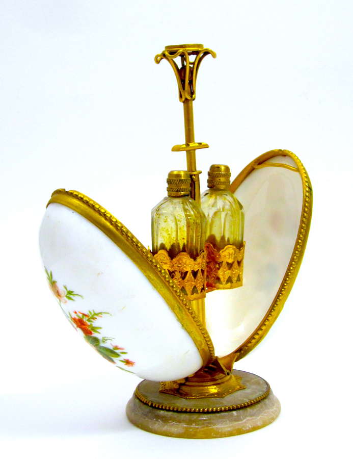 Palais Royal Opaline Glass Perfume Casket