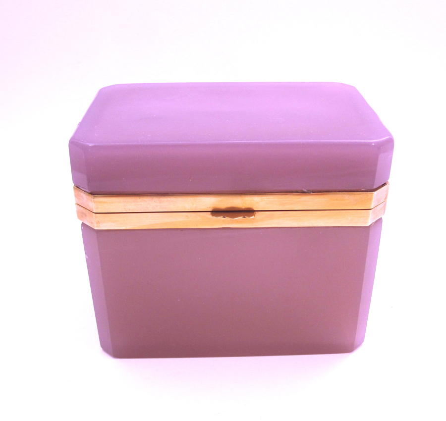 Vintage Italian Murano Pink Opaline Glass Casket Box with Smooth Mount