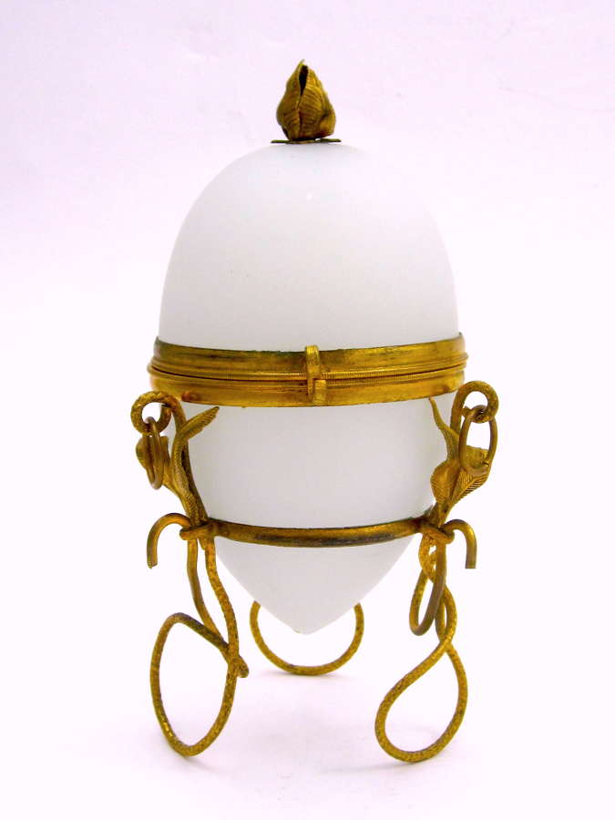 Antique&nbsp;Palais Royal White&nbsp;Opaline Glass Egg Shaped Casket Box