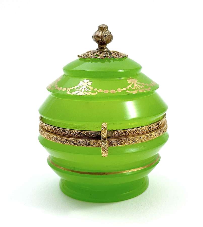 High Quality Palais Royal Green Opaline Glass Box with Perfect