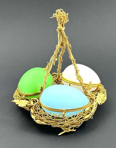 Palais Royal Triple Opaline Glass Egg Wigwam Casket