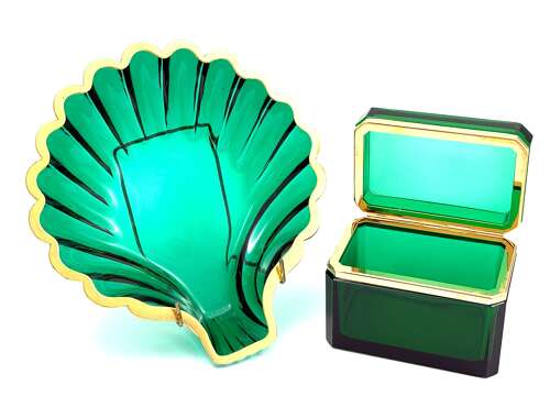 Stunning Large Antique Clear Green Glass Scallop Shell Dish