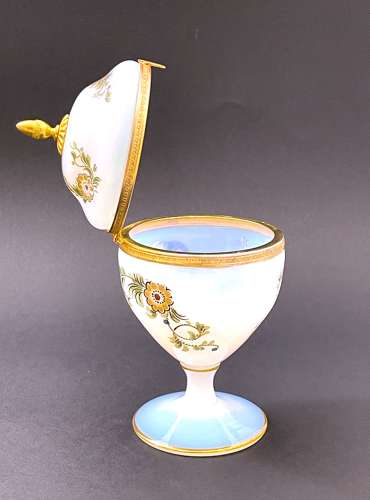 Unusual Antique French Bulle de Savon Opaline Glass Box with Flowers