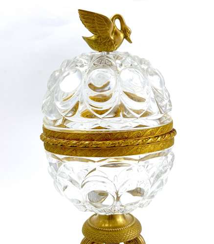 Elegant Antique French Cut Crystal and Dore Bronze Centrepiece Casket