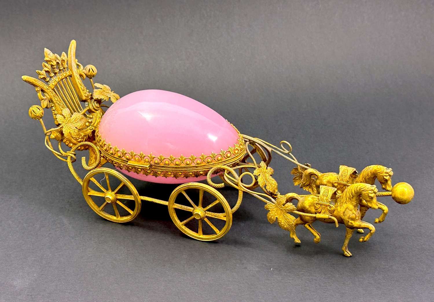 Super Quality Large Antique Palais Royal Pink Opaline Carriage