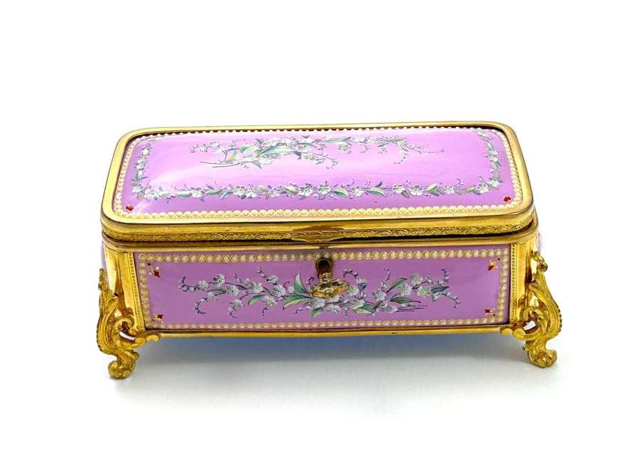 A Superb Large Palais Royal Antique Pink 'Bombe' Tahan Jewel Casket