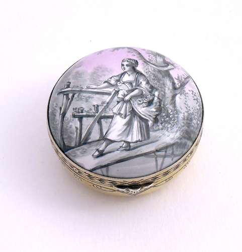 Fine Antique French Enamel & Gilded Silver Box in the Grisaille Manner