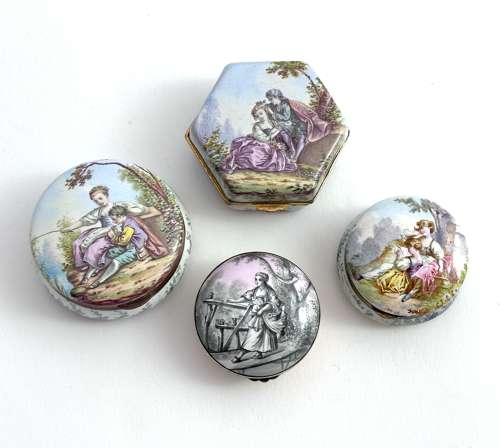 Fine Antique French Enamel & Gilded Silver Box in the Grisaille Manner