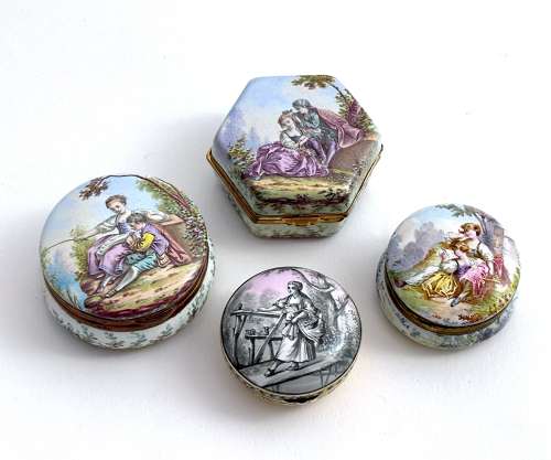 Fine Antique French Enamel & Gilded Silver Box in the Grisaille Manner