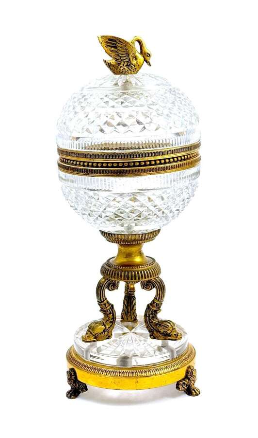 Elegant Antique French Cut&nbsp;Crystal and Dore Bronze&nbsp;Centrepiece Casket Box.
