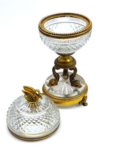 Elegant Antique French Cut Crystal and Dore Bronze Centrepiece Casket Box.