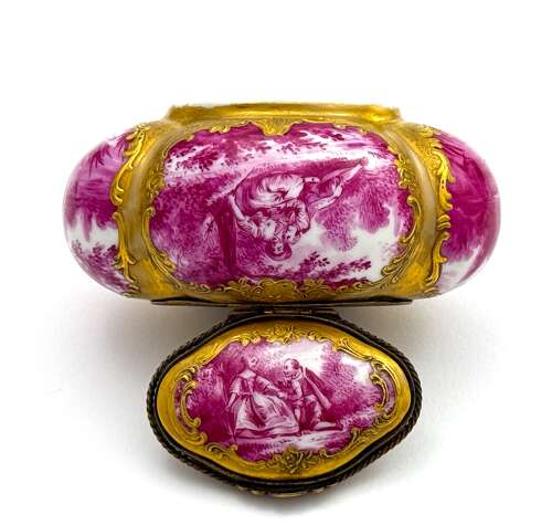 Antique German Meissen Style Porcalain 'Bombe' Shaped Box by Eugene Claus Circa 1890
