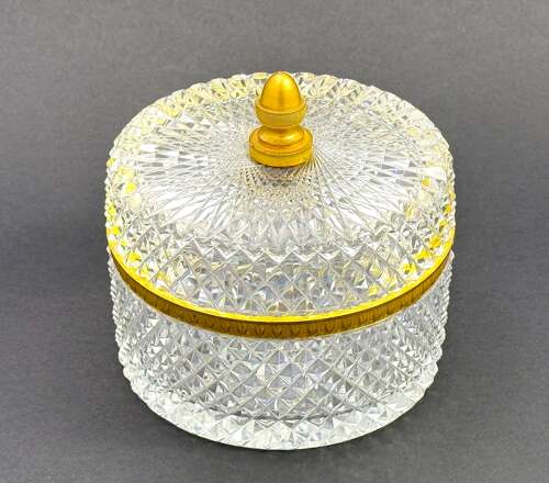 A Large Antique BACCARAT Round Diamond Cut Crystal Casket  and Lid.