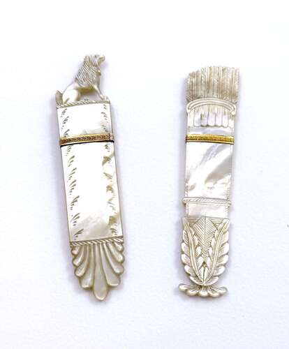 Antique French Charles X Palais Royal Mother of Pearl Needle Case with a Finely Dog Finial