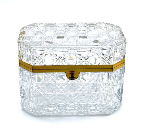 XL Large BACCARAT Cut Crystal Glass Casket Box with Smooth Dore Bronze Mounts and Key.