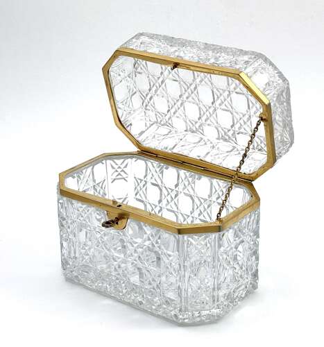 XL Large BACCARAT Cut Crystal Glass Casket Box with Smooth Dore Bronze Mounts and Key.