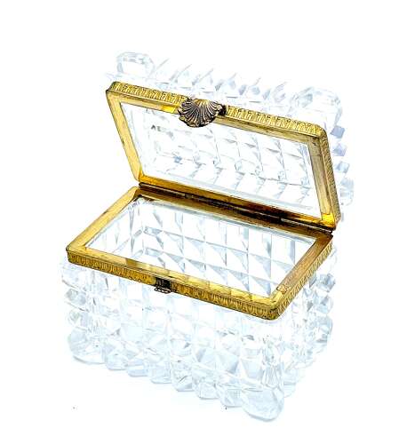 Antique French Diamond Cut Crystal Casket with Dore Bronze Mounts and Scallop Shell Clasp
