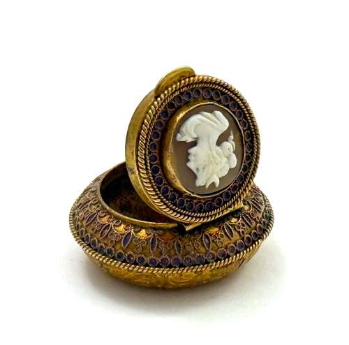 Antique Miniature Dore Bronze Box with Fine Italian Carved Shell Cameo of a Lady