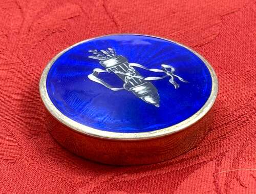 Antique Blue Guilloché Enamel Pill Box with a Finely Detailed Quiver of Arrows