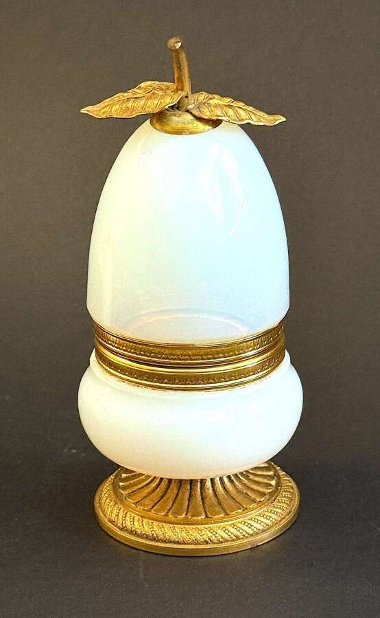 Antique French&nbsp;Bulle de Savon&nbsp;White Opaline Glass Casket in the Form of a Pear