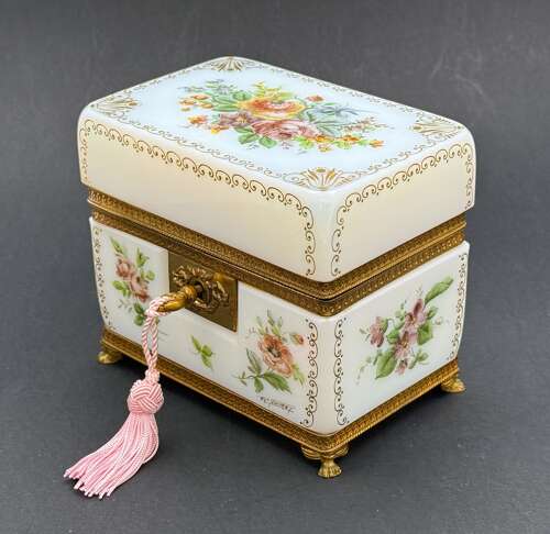 Large Antique French Signed White Bulle de Savon Opaline Casket Decorated with Flowers