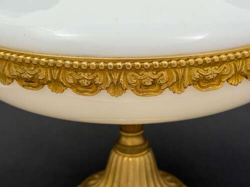 A Stunning Antique Bulle de Savon Opaline Glass Tazza