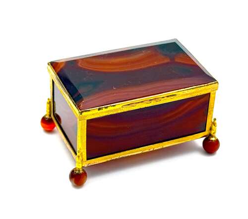 A Fine Antique Agate Jewellery Box