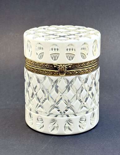 A Large Bohemian Cylindrical White Overlay Diamond Cut-Crystal Box